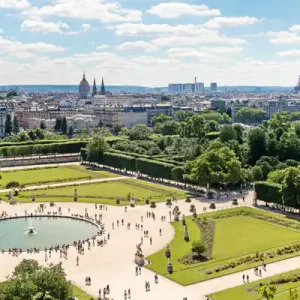 Historic Paris Walking Tour